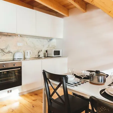 Aposentus -romantic Mezzanine With A Balcony *