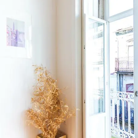 Aposentus -romantic Mezzanine With A Balcony Porto