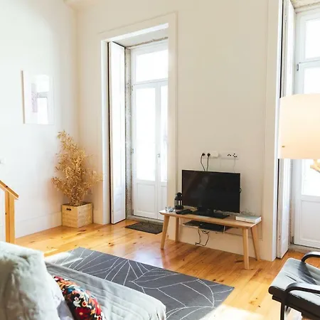 Aposentus -romantic Mezzanine With A Balcony Apartment Porto